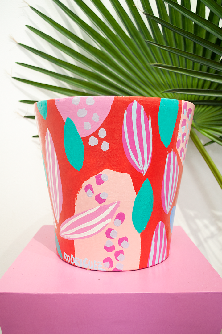 ABSTRACT PLANTER 5 - LARGE