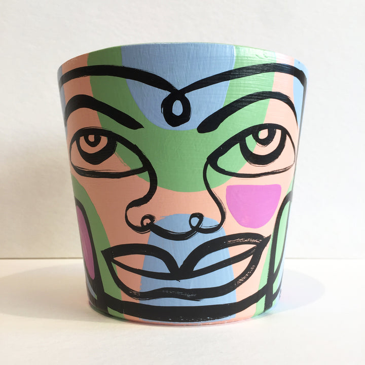 Small Peace Planter (sm90)