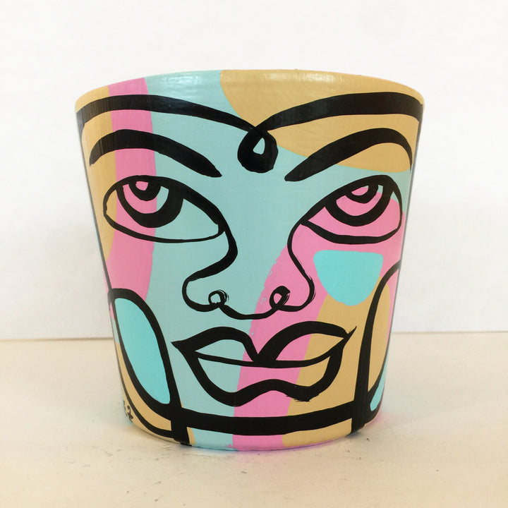 Small Peace Planter (sm114)