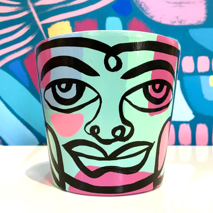 Small Peace Planter (sm06)