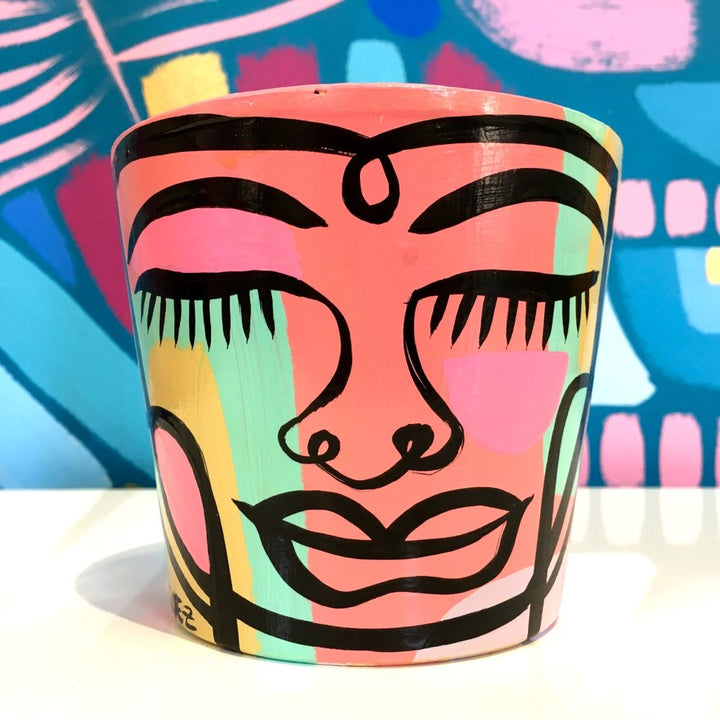 Small Peace Planter (sm15)